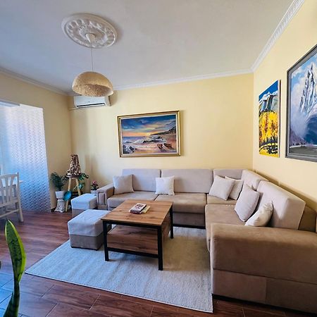 Cozy Central Apartment Τίρανα Εξωτερικό φωτογραφία