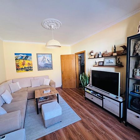 Cozy Central Apartment Τίρανα Εξωτερικό φωτογραφία