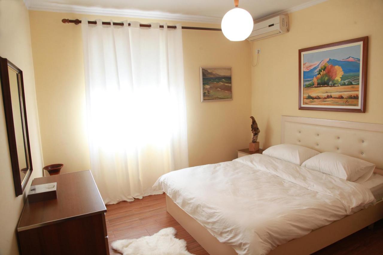 Cozy Central Apartment Τίρανα Εξωτερικό φωτογραφία